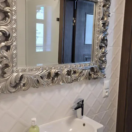 Apartment Jaracza 28/8 *