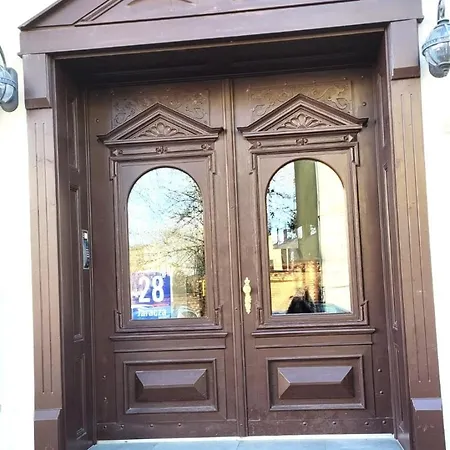 Apartment Jaracza 28/8 *